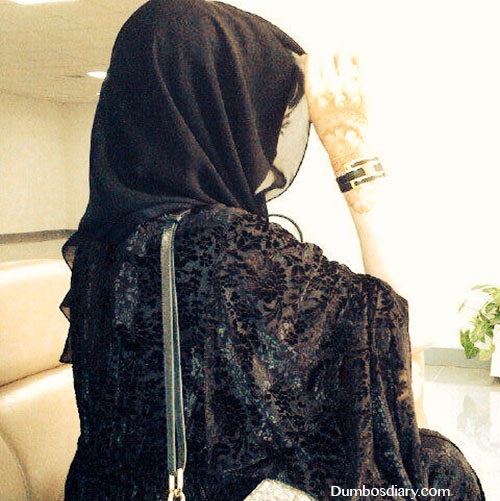 black abaya muslim girl dp