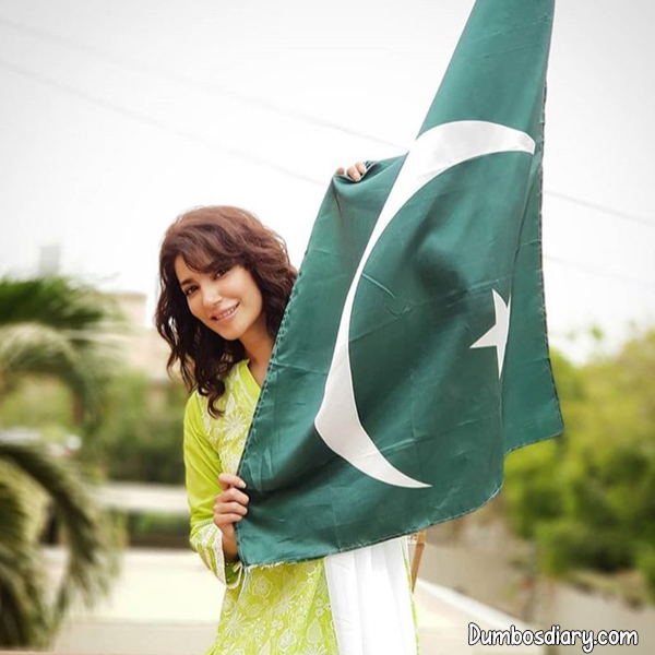 Hidden Face Pakistani Girl independence Day